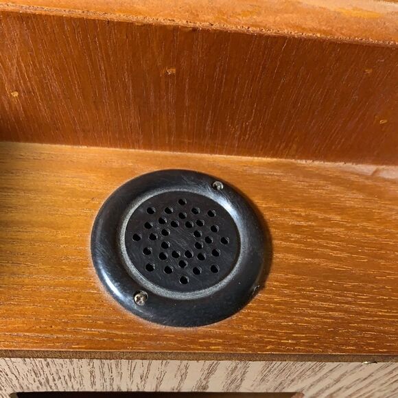 Daniel Dakota Westminster Chime Vintage Quartz Beautiful Chimes Brown Wood - Picture 11 of 15